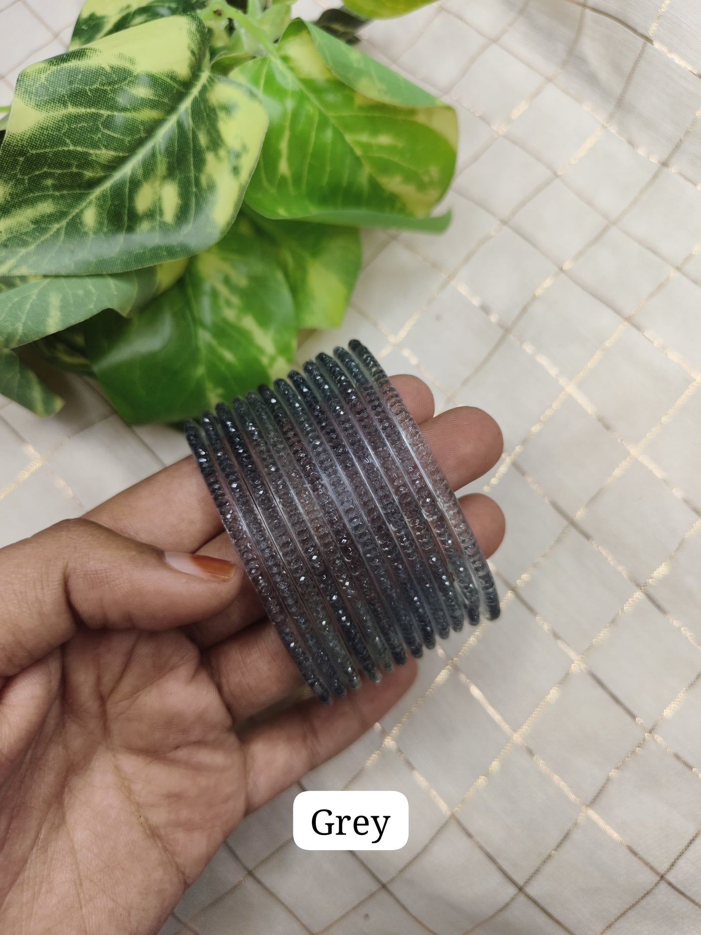 Yazhi Bangles