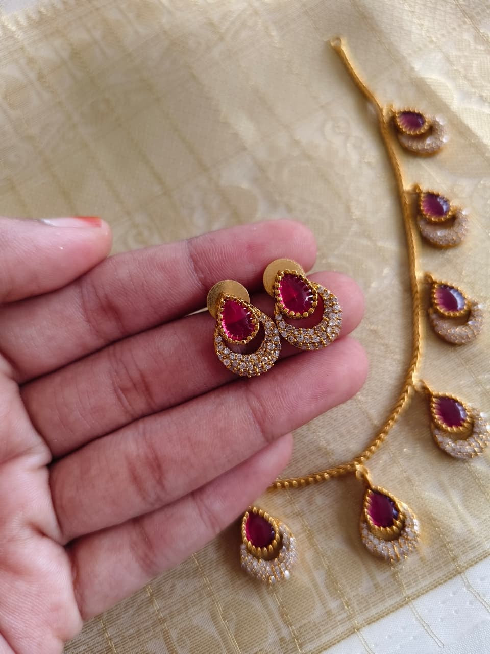 Nivedhita Necklace NNB79