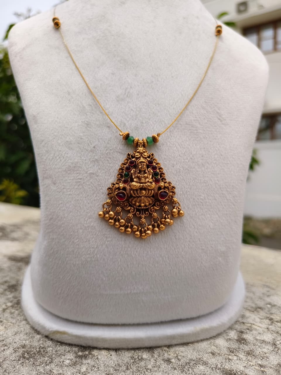 Lakshimi Invisible Necklace NNB51