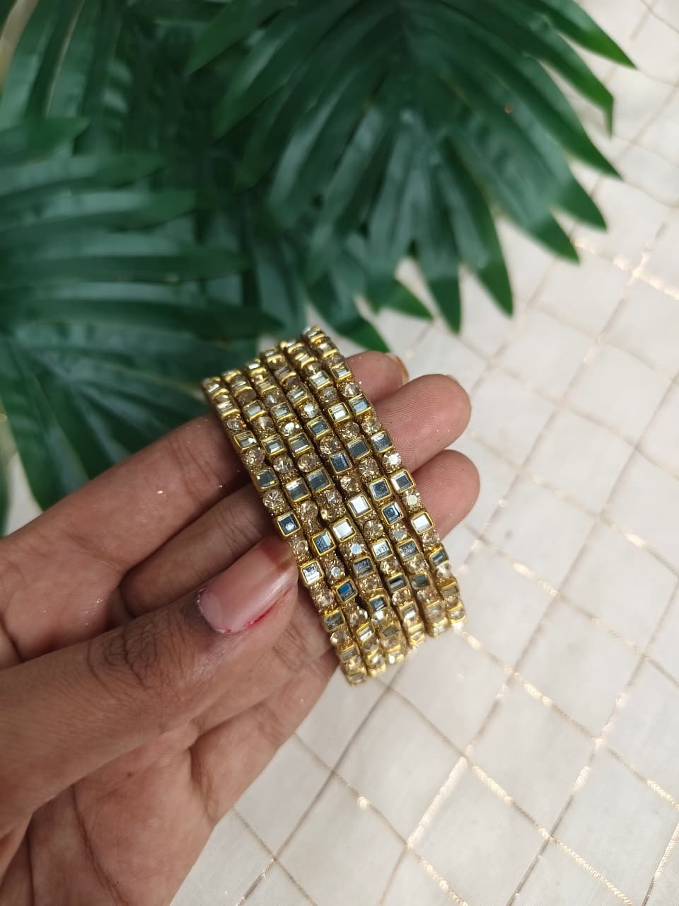 Border Bangles BBNB28