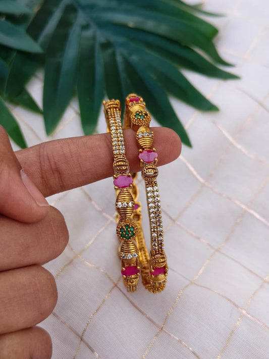 Swarna Metal Bangle MBNB07