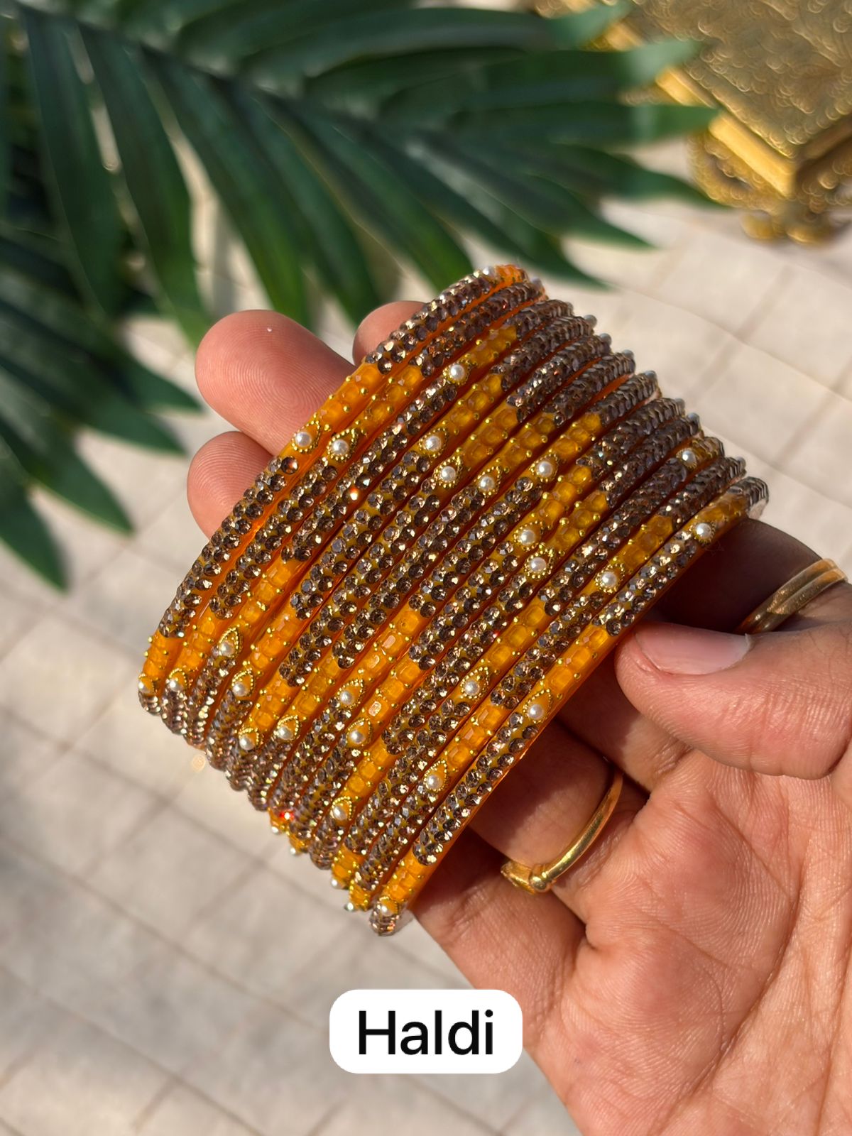 Yugal Glass Bangles