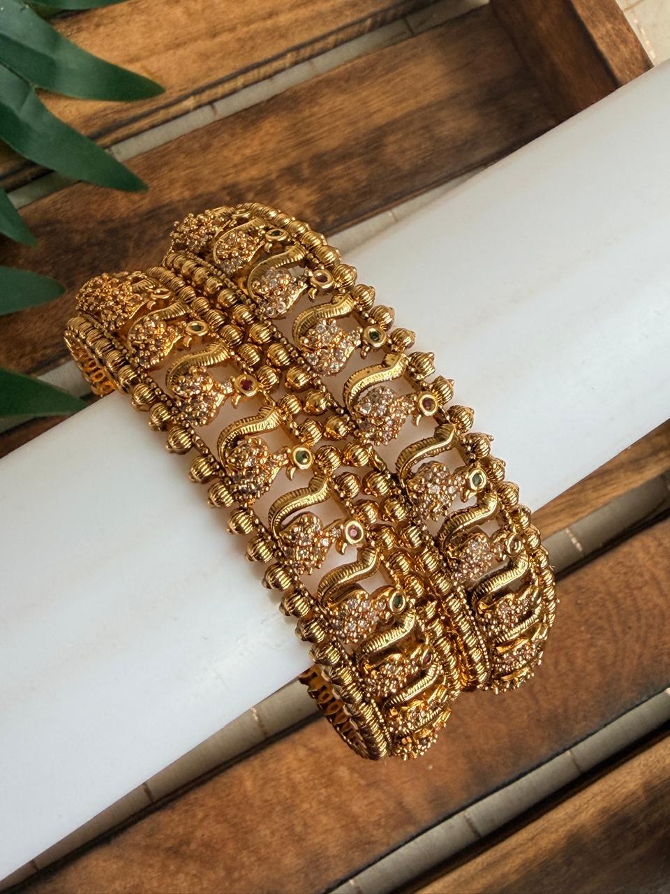 Peacock Metal Bangle MBNB107