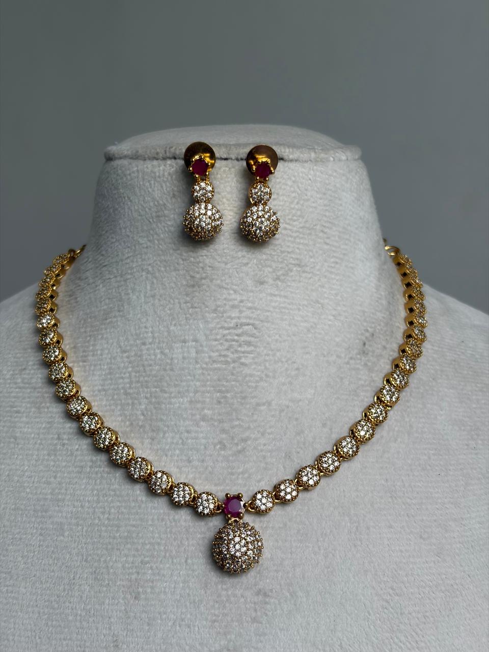 White Stone Necklace NNB299