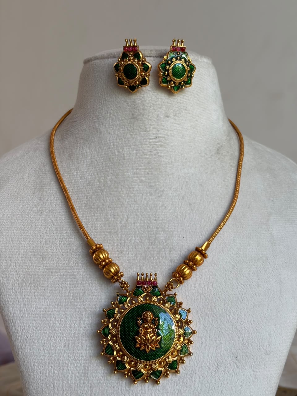 Ananya Necklace NNB91