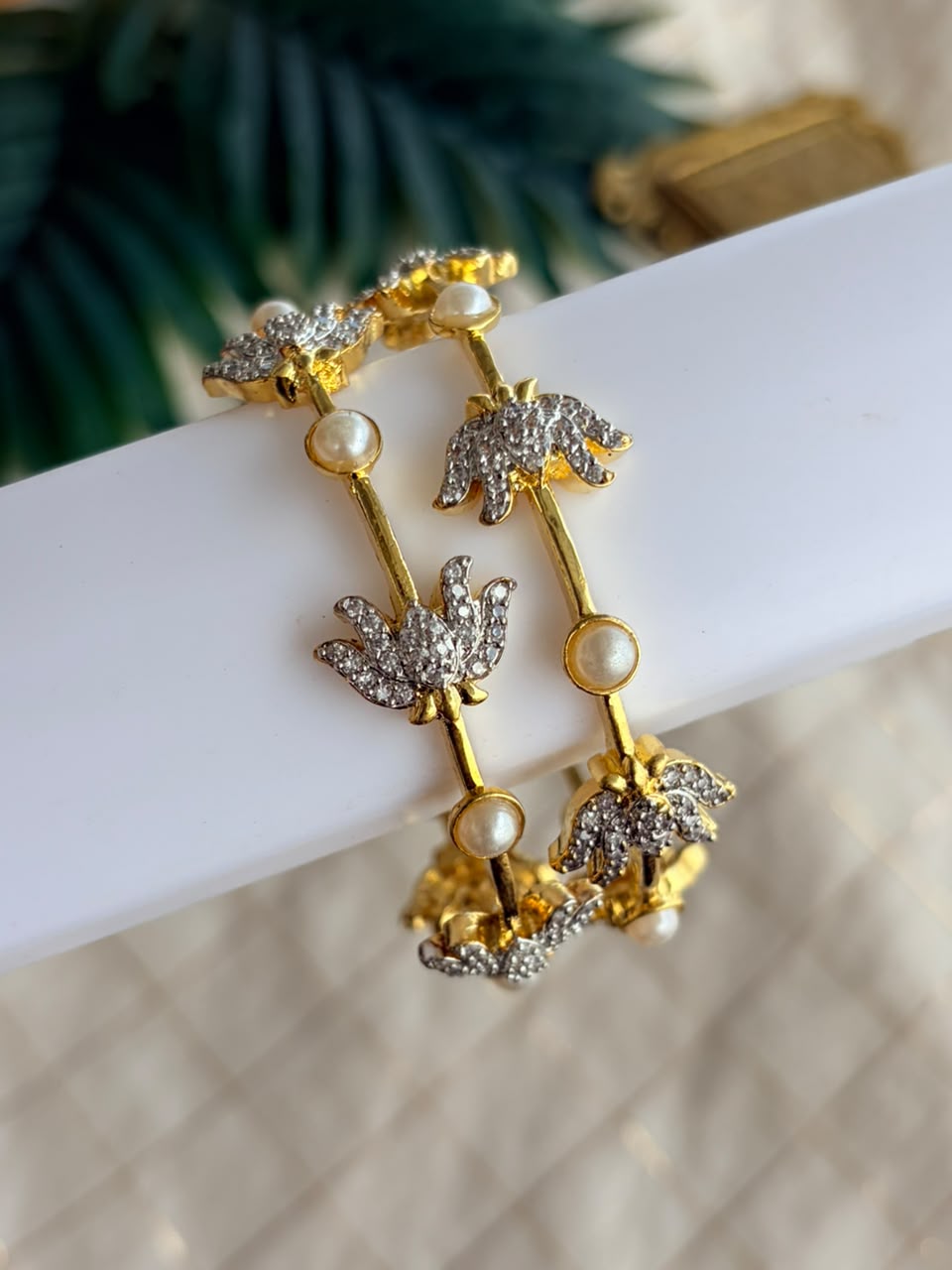 Lotus Metal Bangles MBNB82