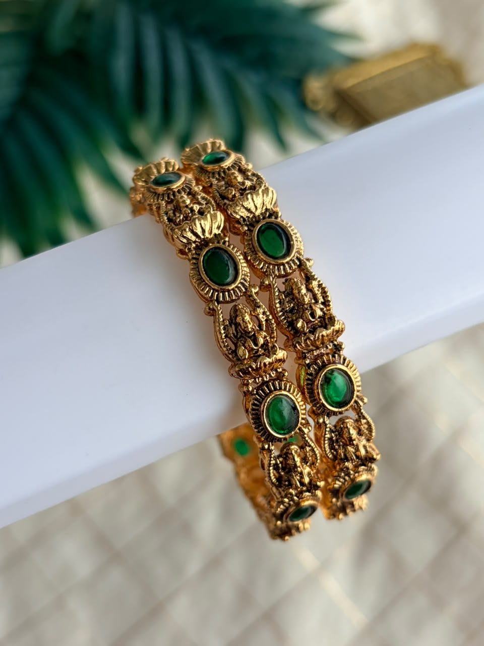 Virti Metal Bangles MBNB46