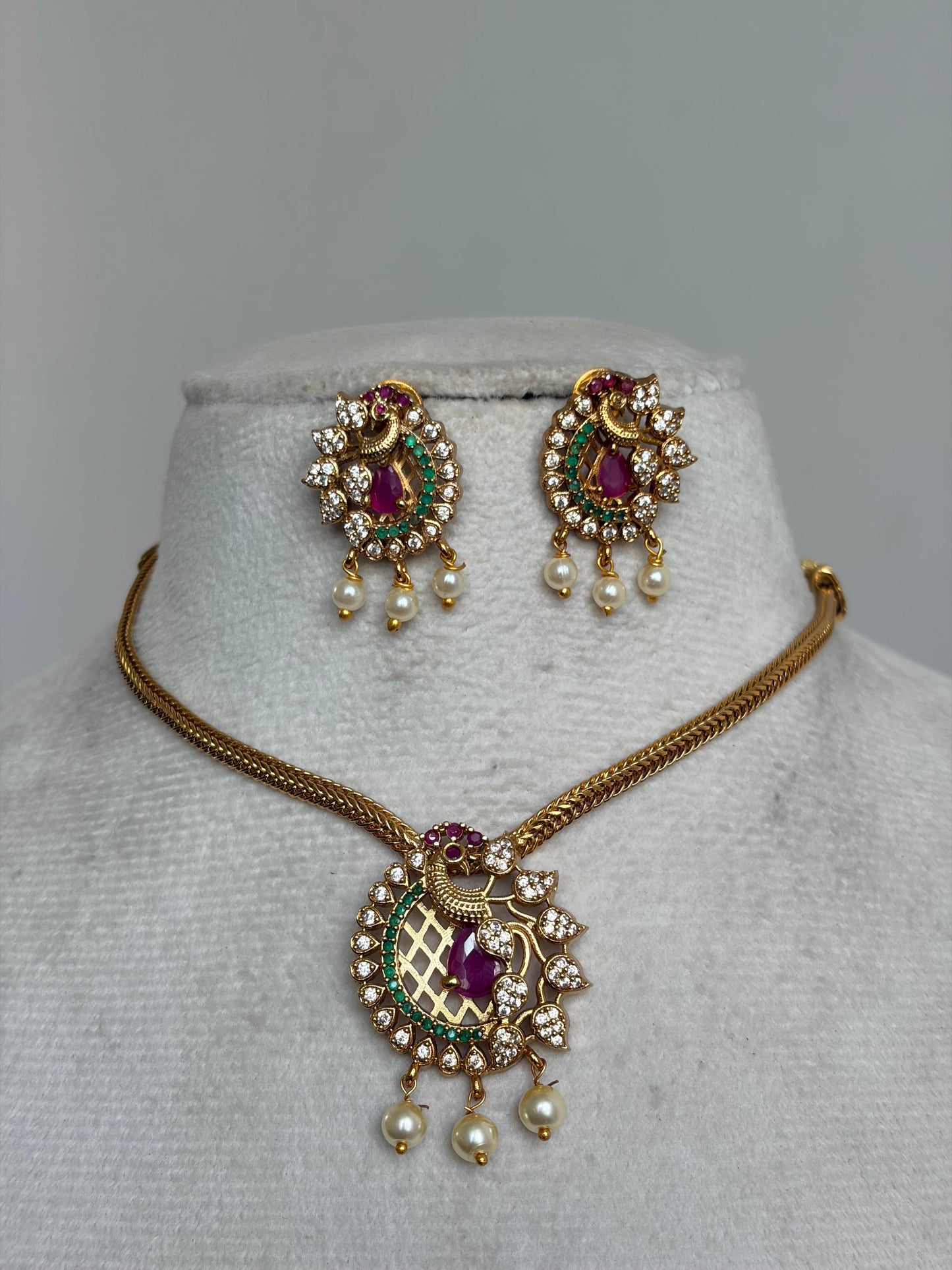 Peacock Necklace NNB190