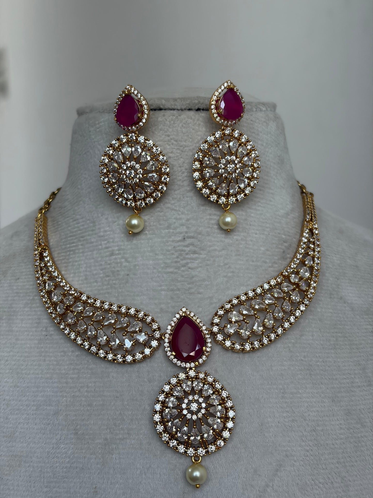 Swan Necklace NNB320