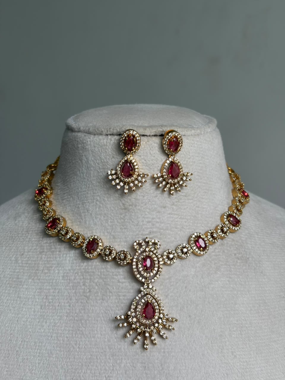 Drop ruby stone NNB323