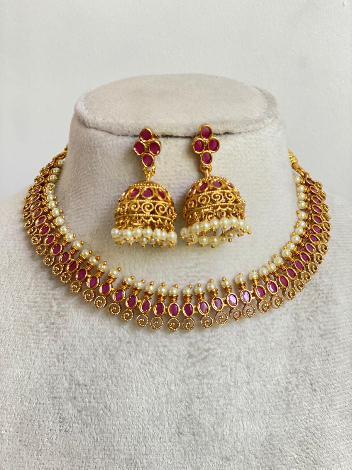 Mithra Necklace NNB373