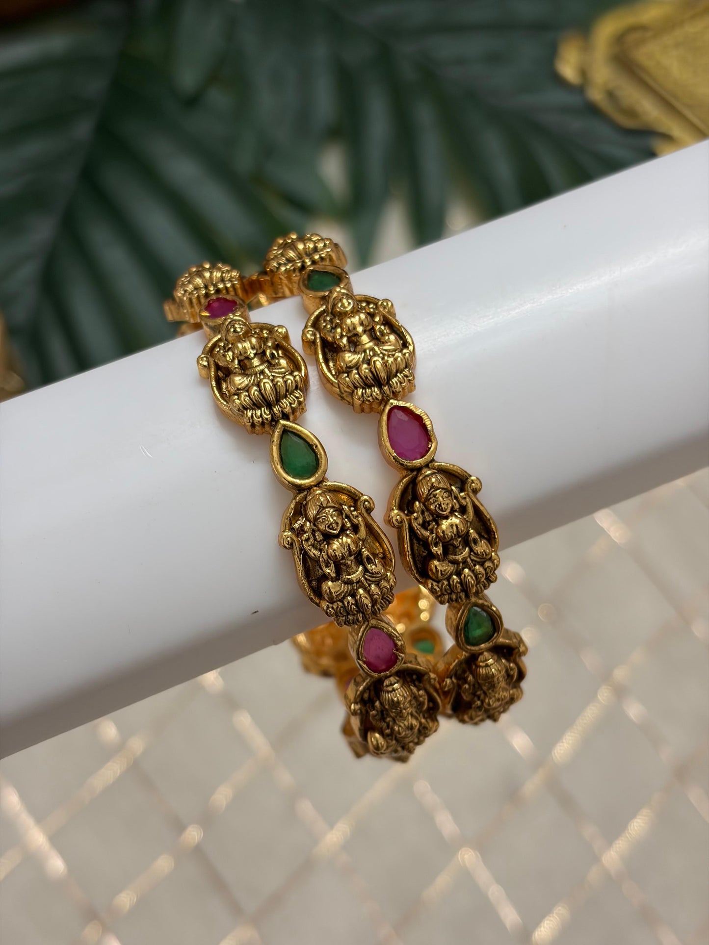 Ishani Metal Bangles MBNB169