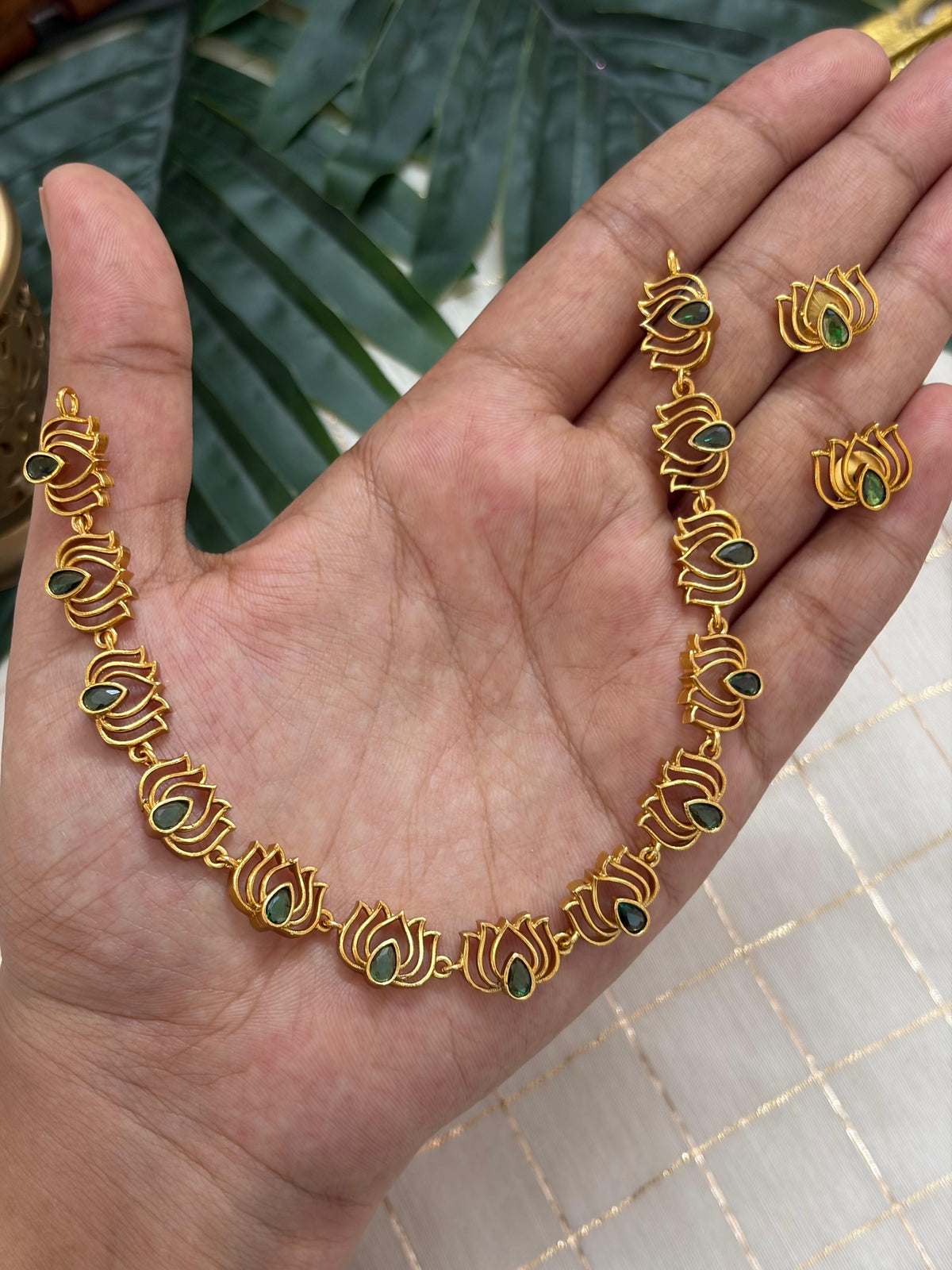 Lotous Bloom Necklace NNB393