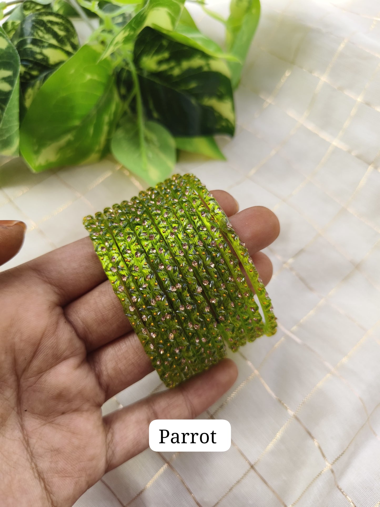 Anvi (6 bangles)