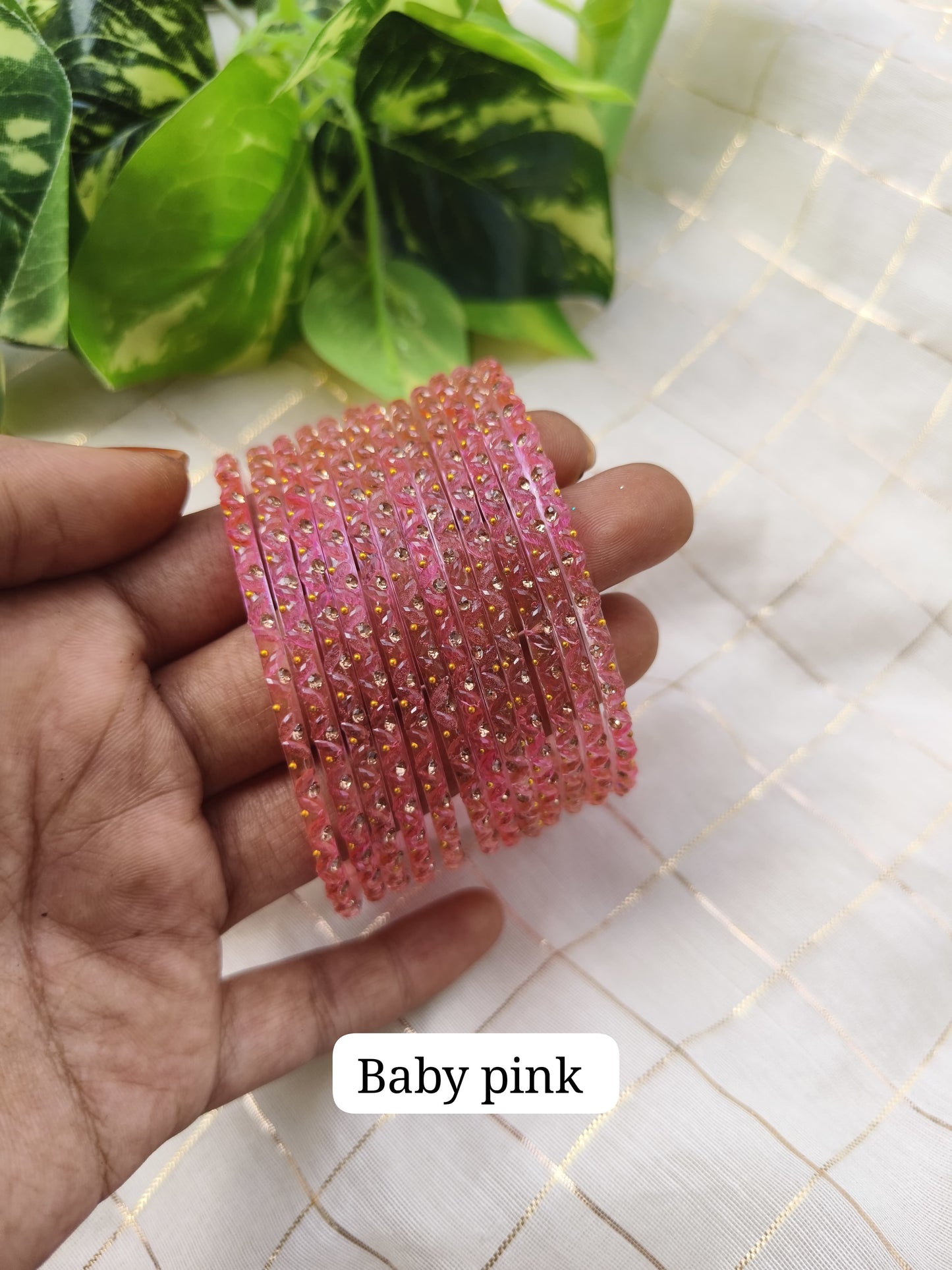Anvi (6 bangles)