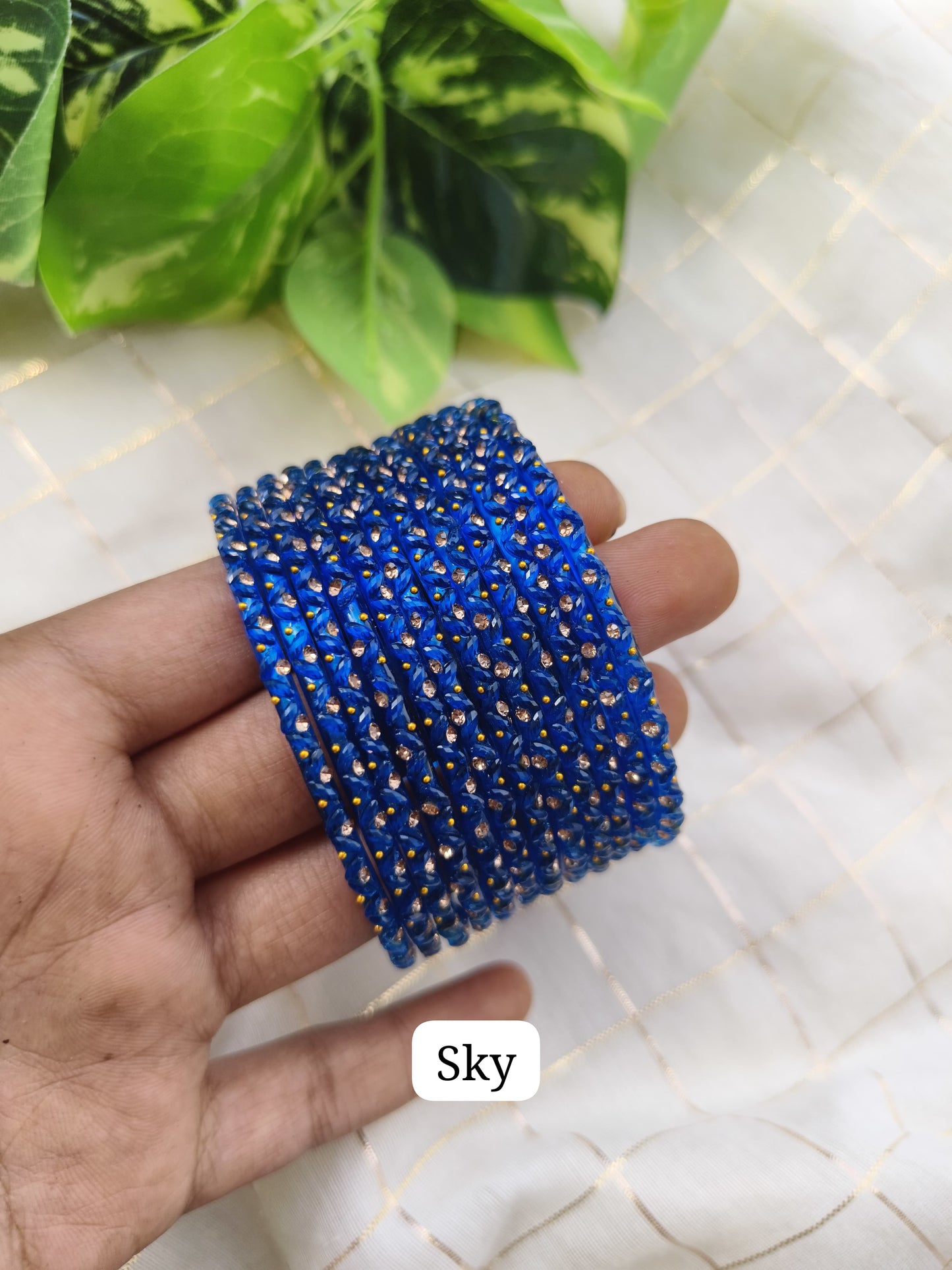Anvi (6 bangles)