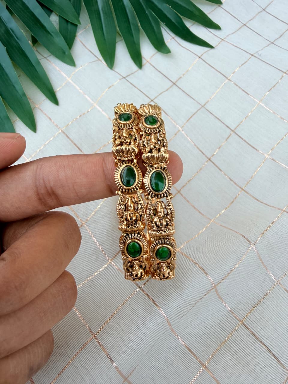 Virti Metal Bangles MBNB46