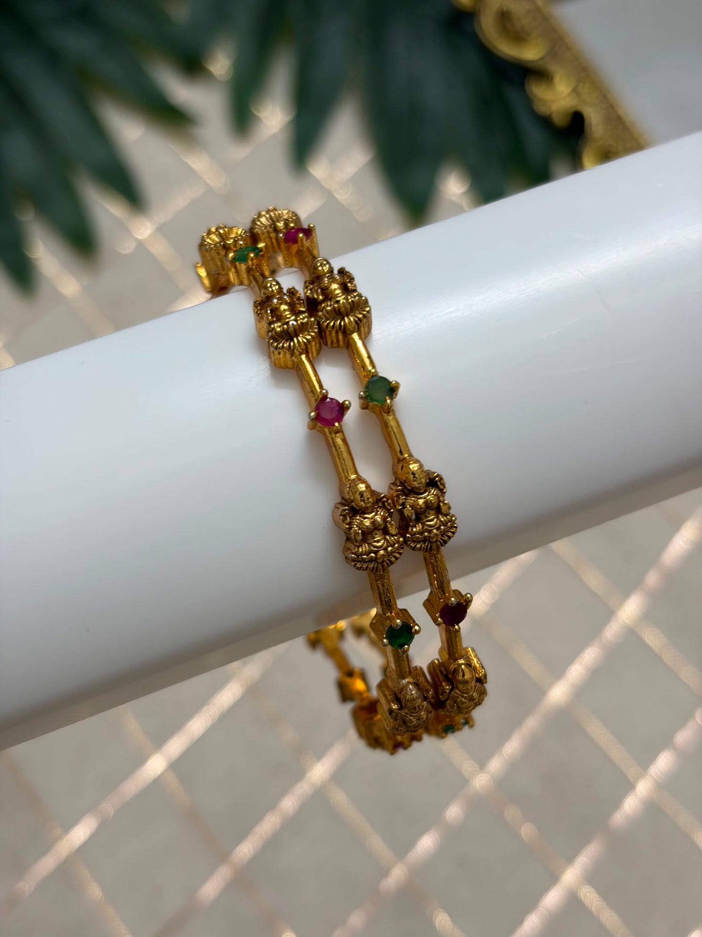 Lakshmi Metal Bangle MBNB06