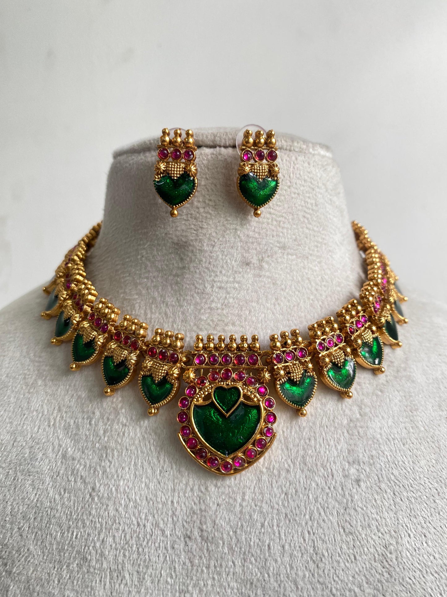 Choker Green Necklace NNB360