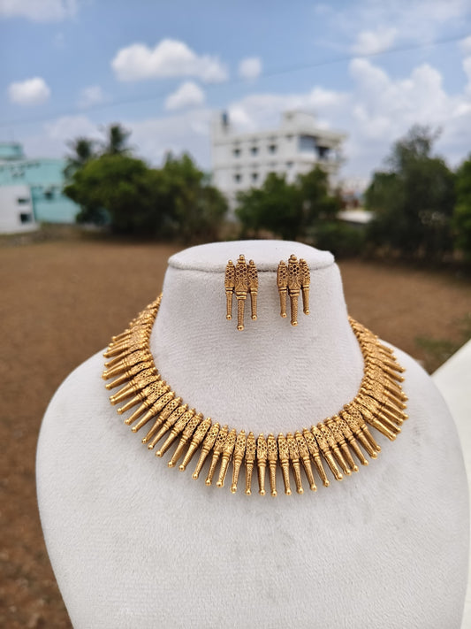 Golden Ensemble Necklace NNB84