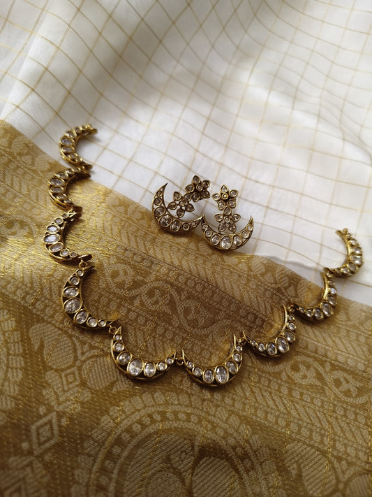Moon Necklace NNB65