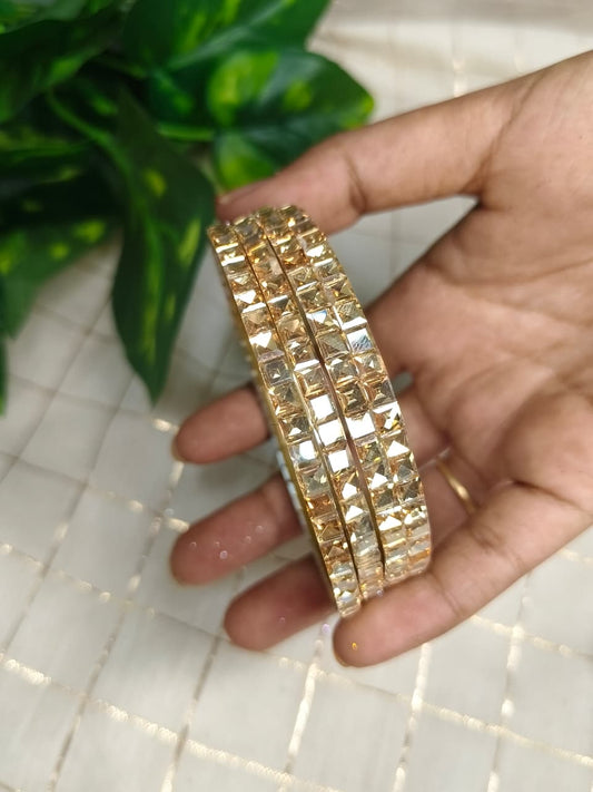 Border Bangles BBNB16