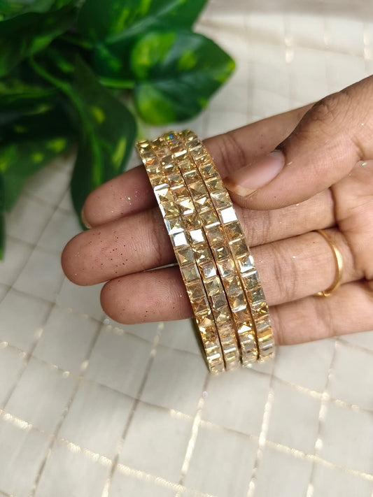 Border Bangles BBNB16