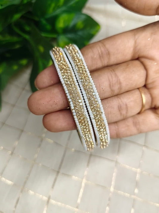 Border Bangles BBNB22