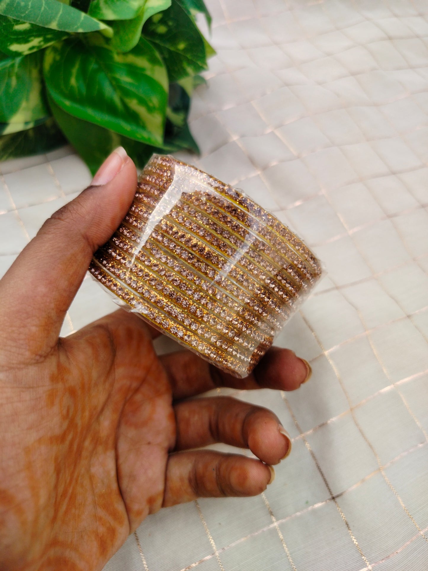 Border Bangles Glass BBNB02