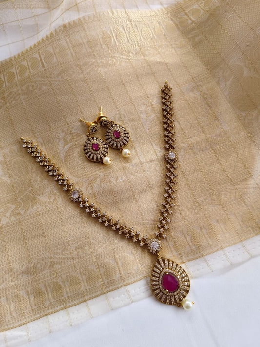 Alice Necklace NNB72