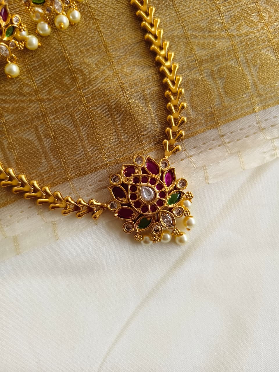 Thamarai Necklace NNB78