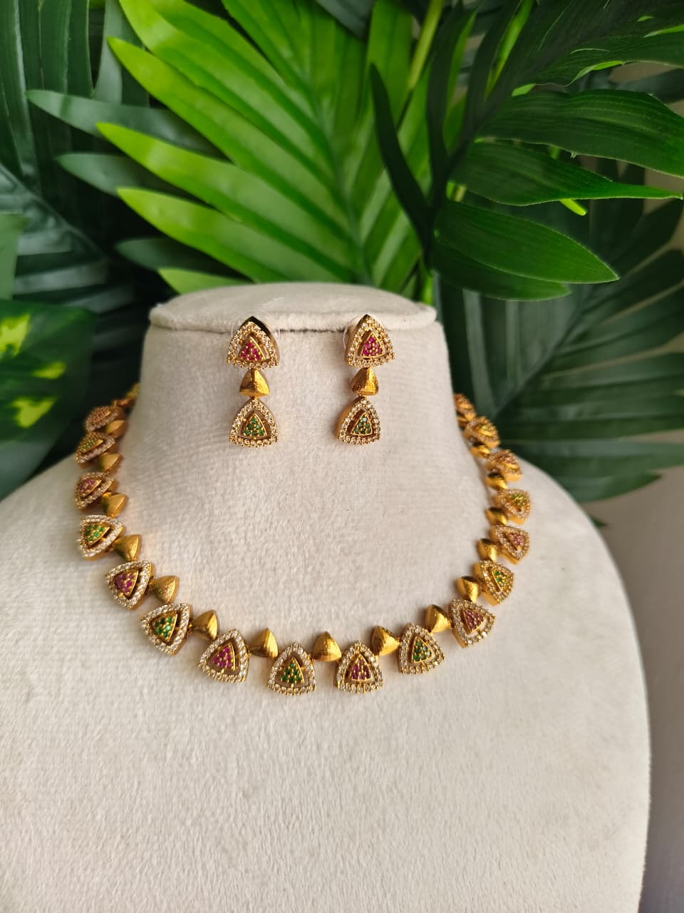 Remi Necklace NNB103