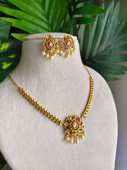 Thamarai Necklace NNB78