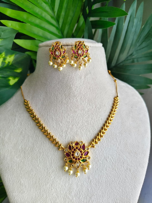 Sanvi Necklace NNB119