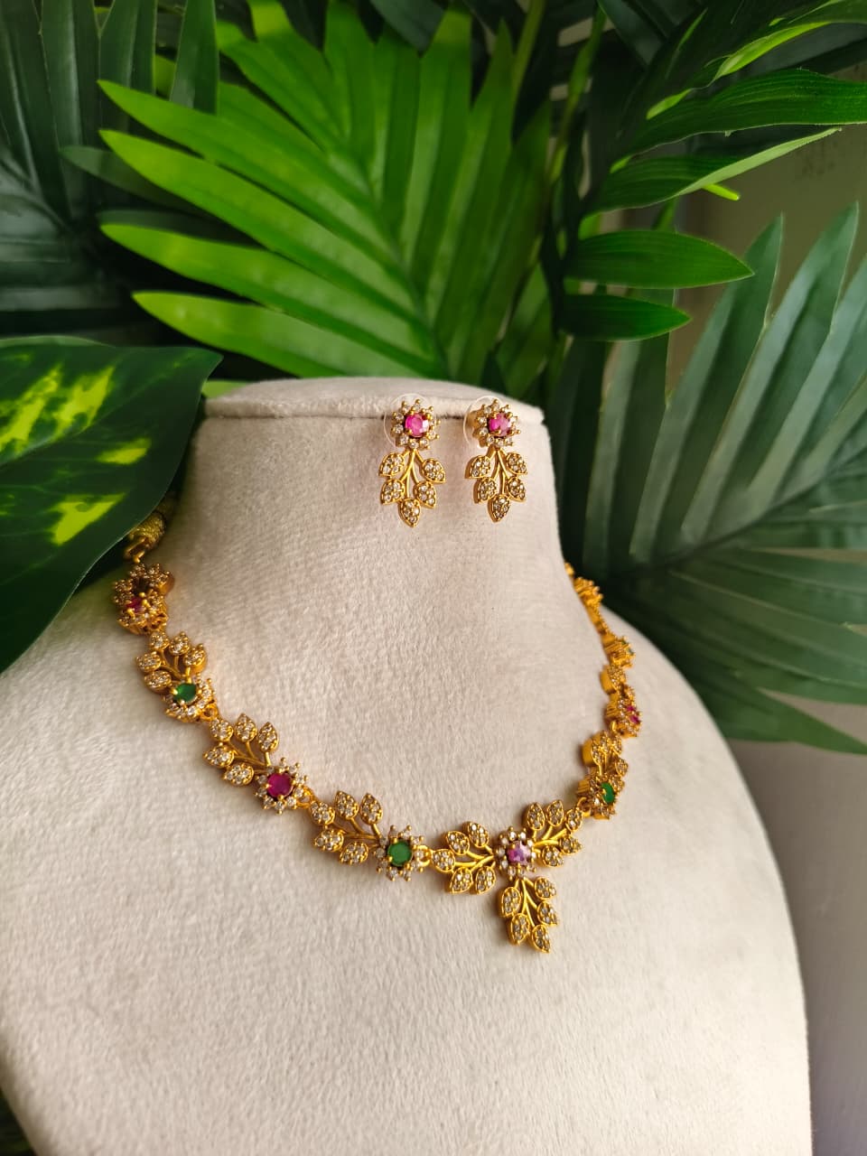 Eshani Necklace NNB106