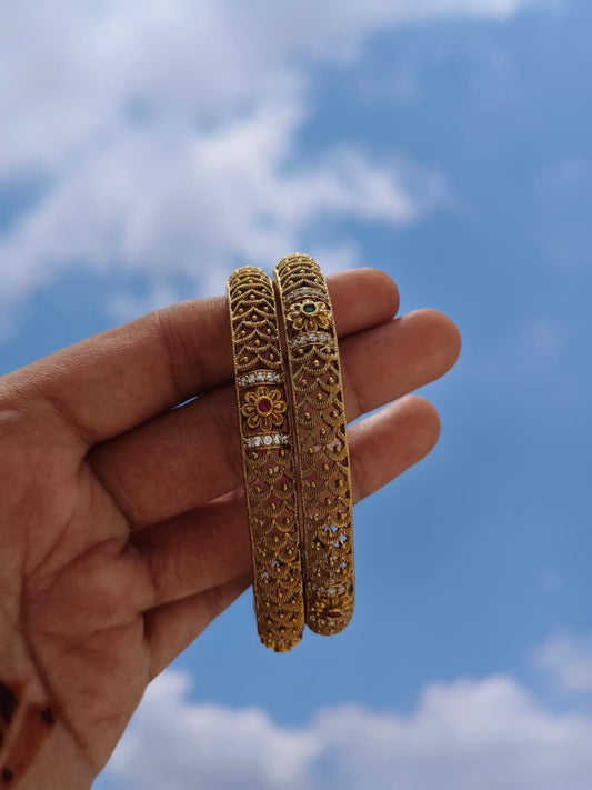 Yatra Bangles NNB124