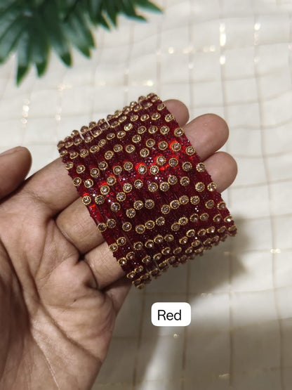 Yazh Glass Bangles