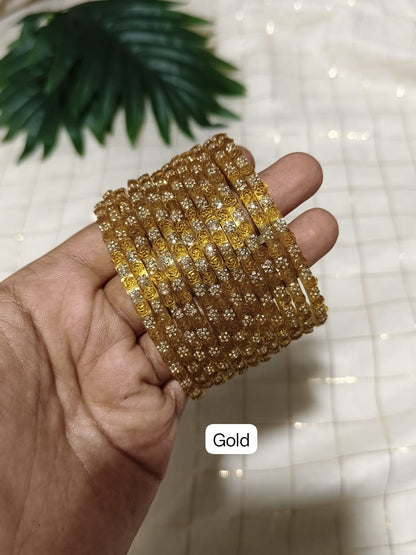 Sara Glass bangles