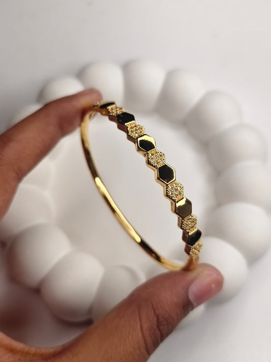 Anti-Tarnish Bracelet ATBNJ28