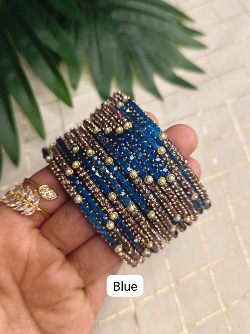 Thulir Glass Bangles