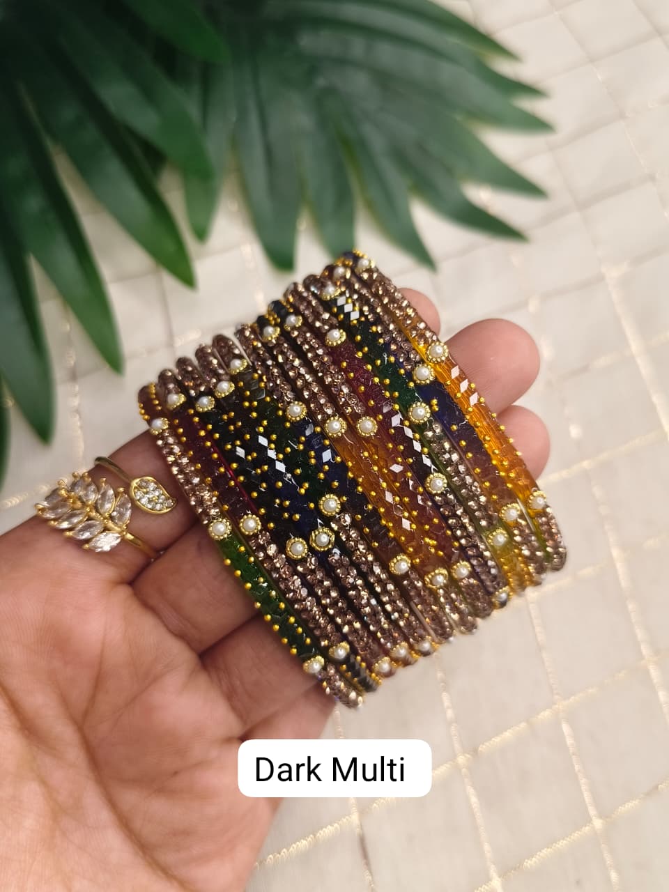 Thulir Glass Bangles
