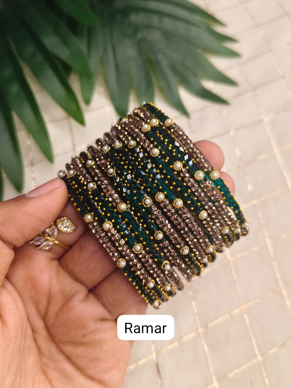 Thulir Glass Bangles