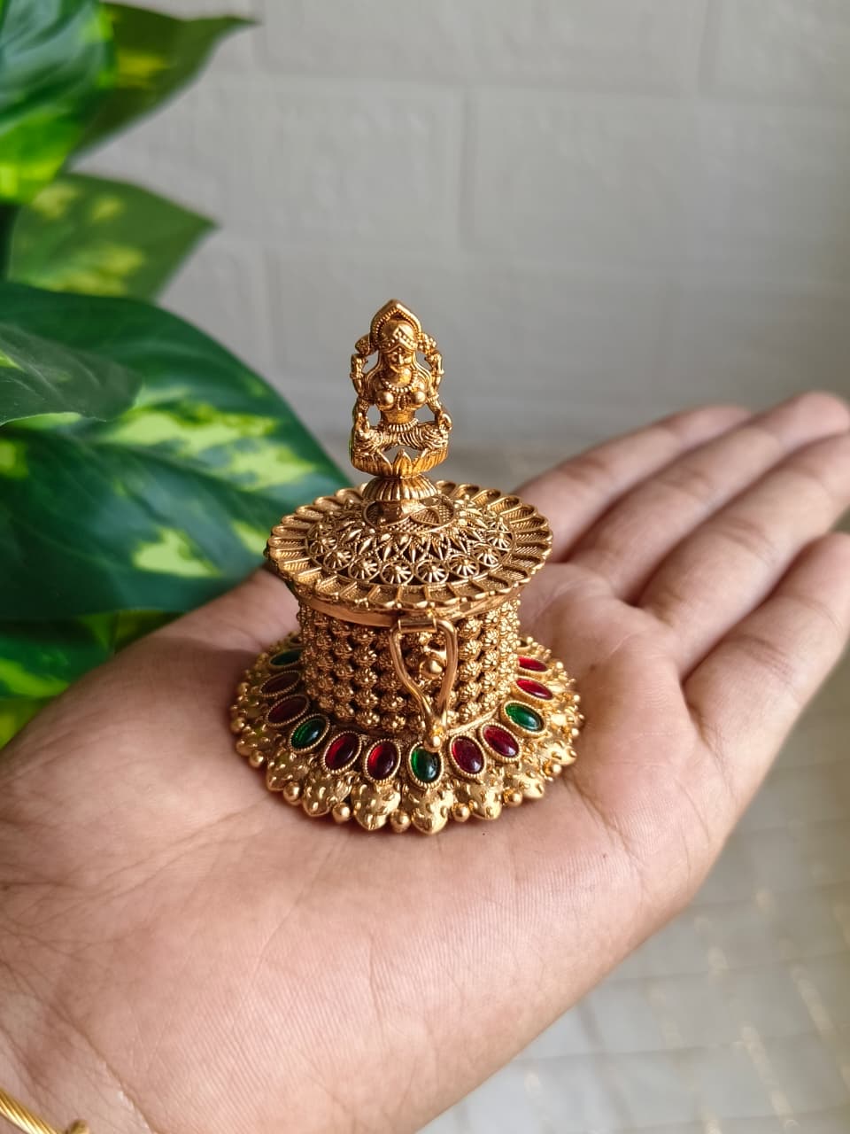 Lakshmi Kumkum Box KBNB02