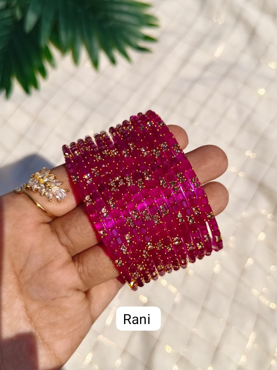 Kanaa Glass bangles