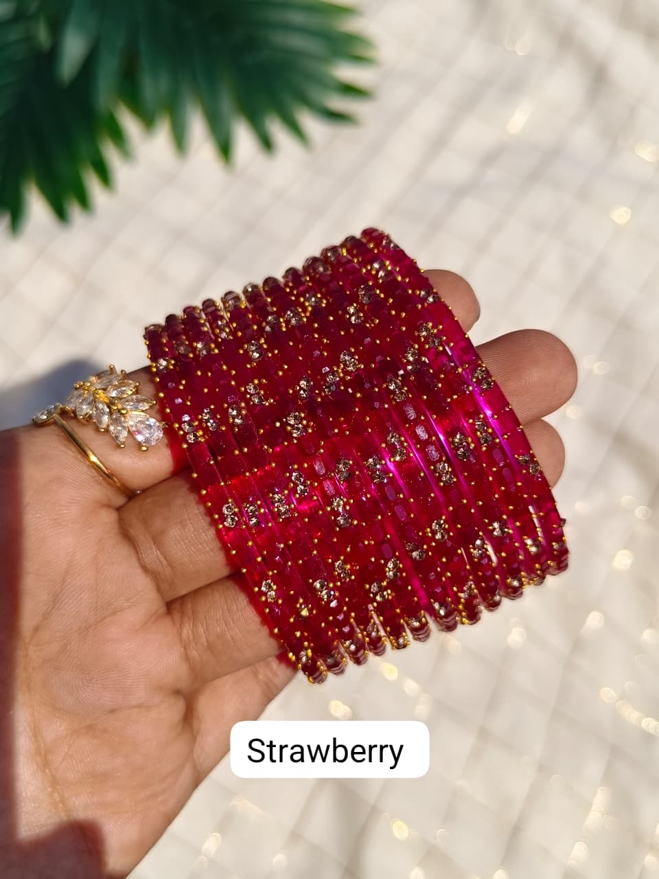 Kanaa Glass bangles