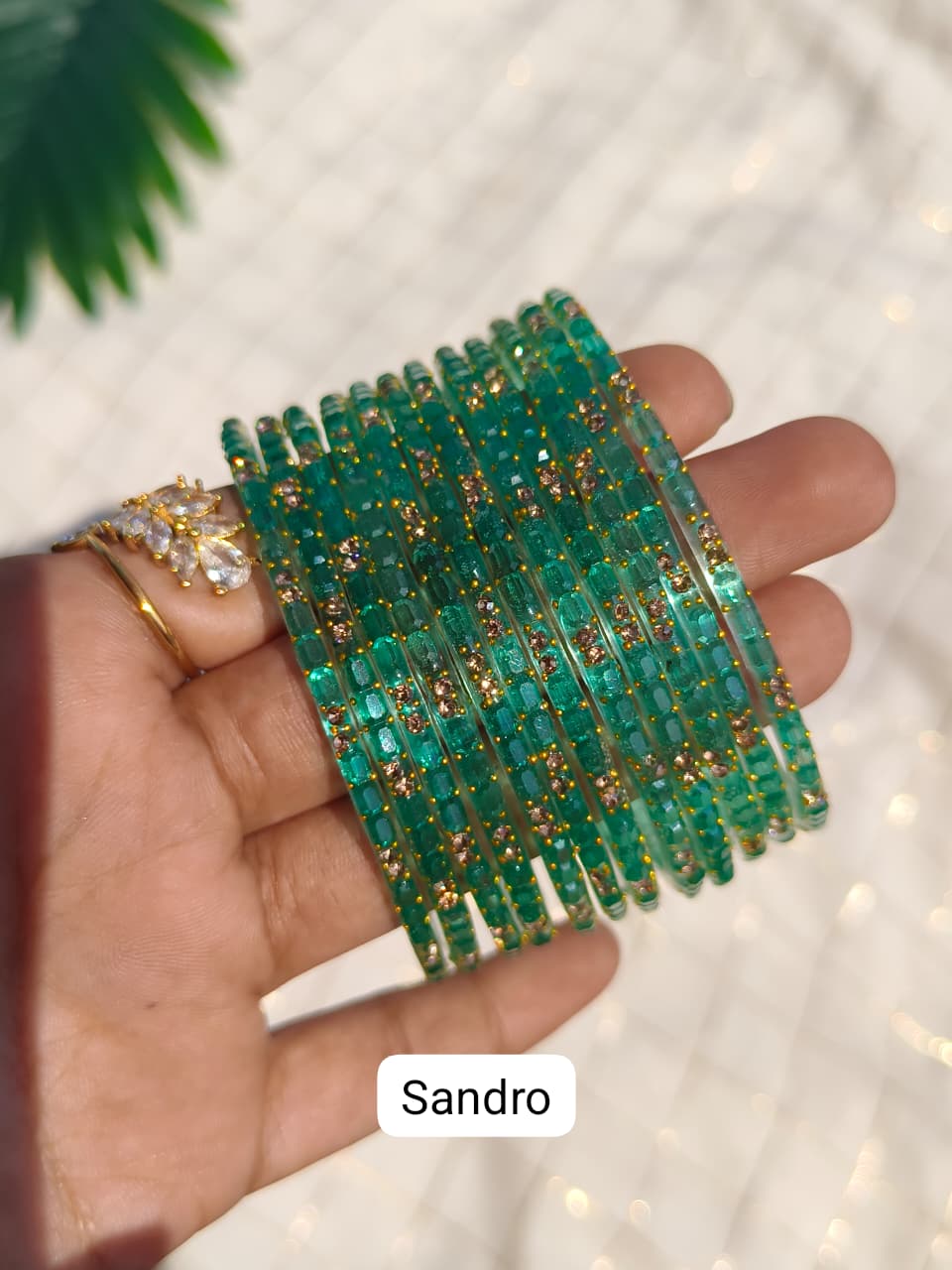 Kanaa Glass bangles
