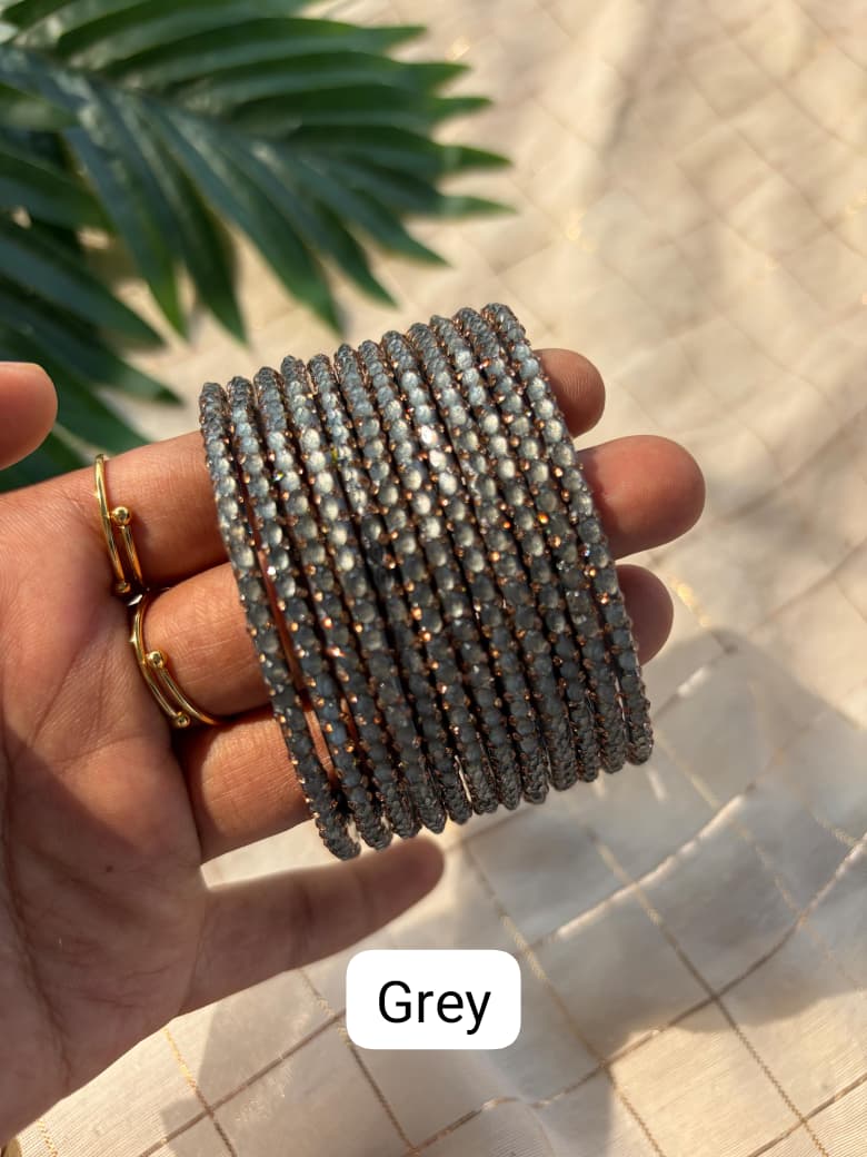 Hridaya Glass Bangles