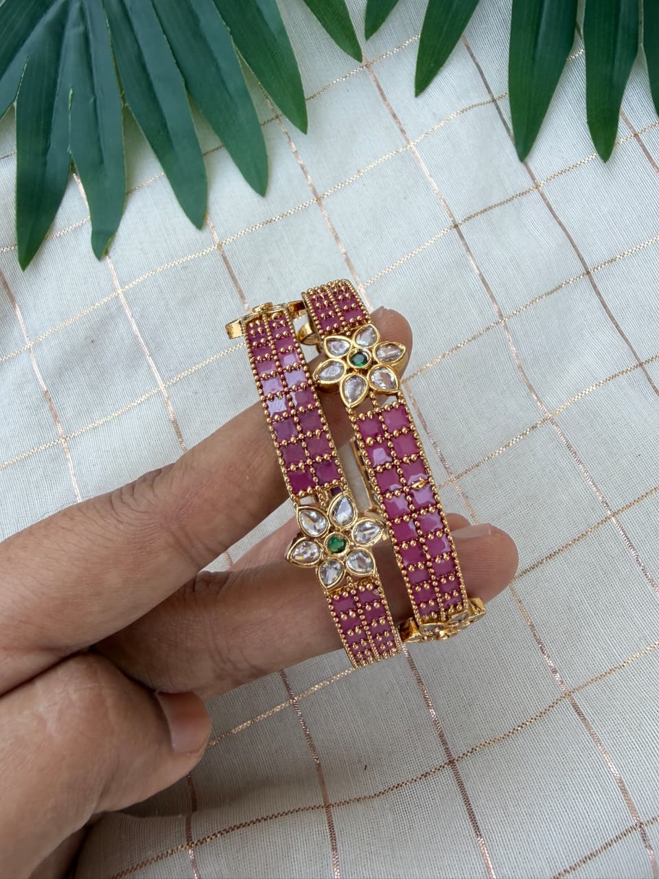 Kundan Metal Bangles MBNB43