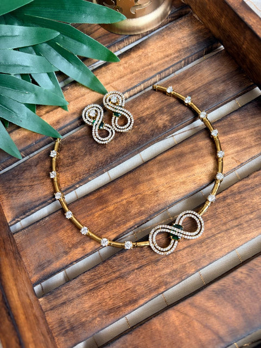 Infinity Bloom Necklace NNB59