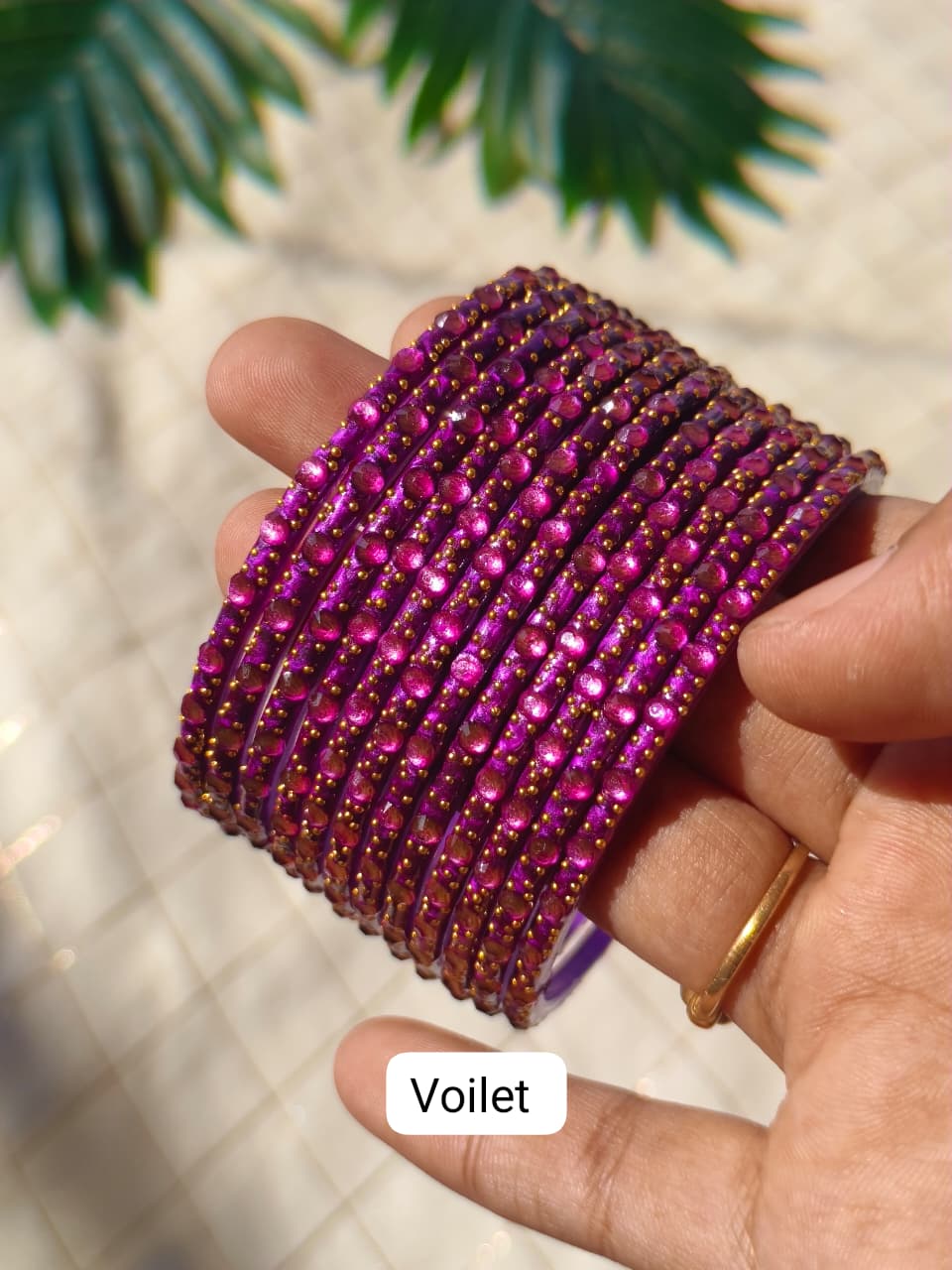 Aadhirai Glass Bangles